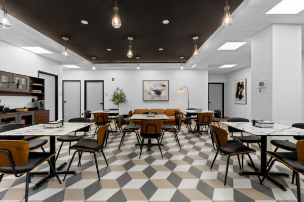 Ikon-09524-2048x1365 Ikon-09524-2048x1365